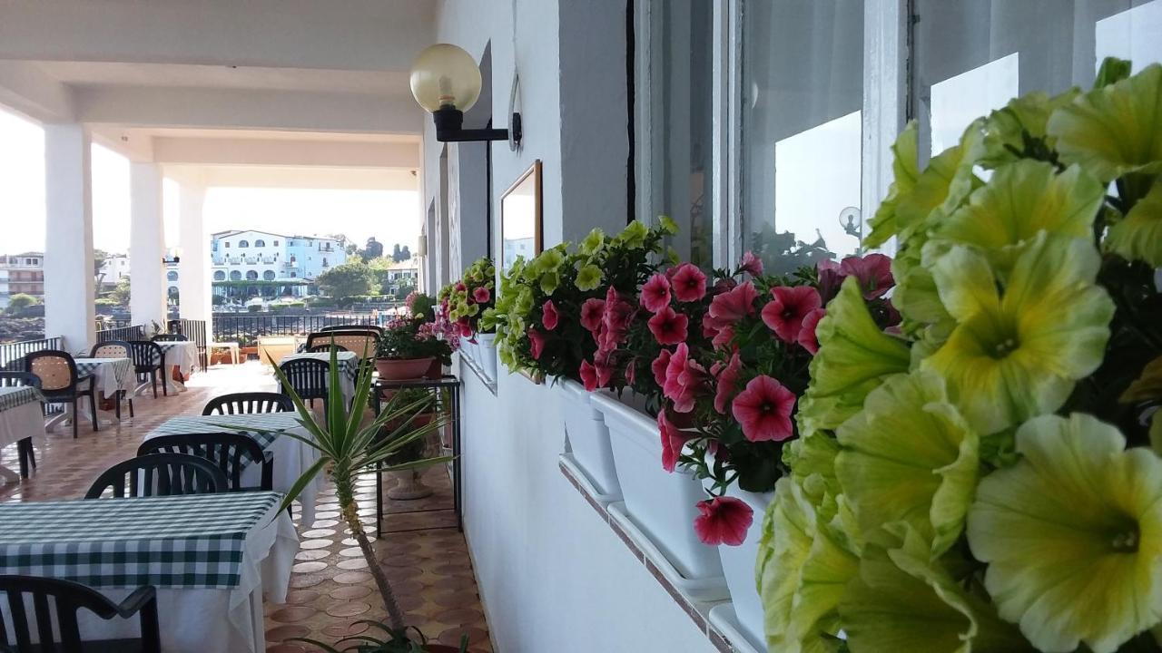 Hotel Orpheus Giardini Naxos Dış mekan fotoğraf